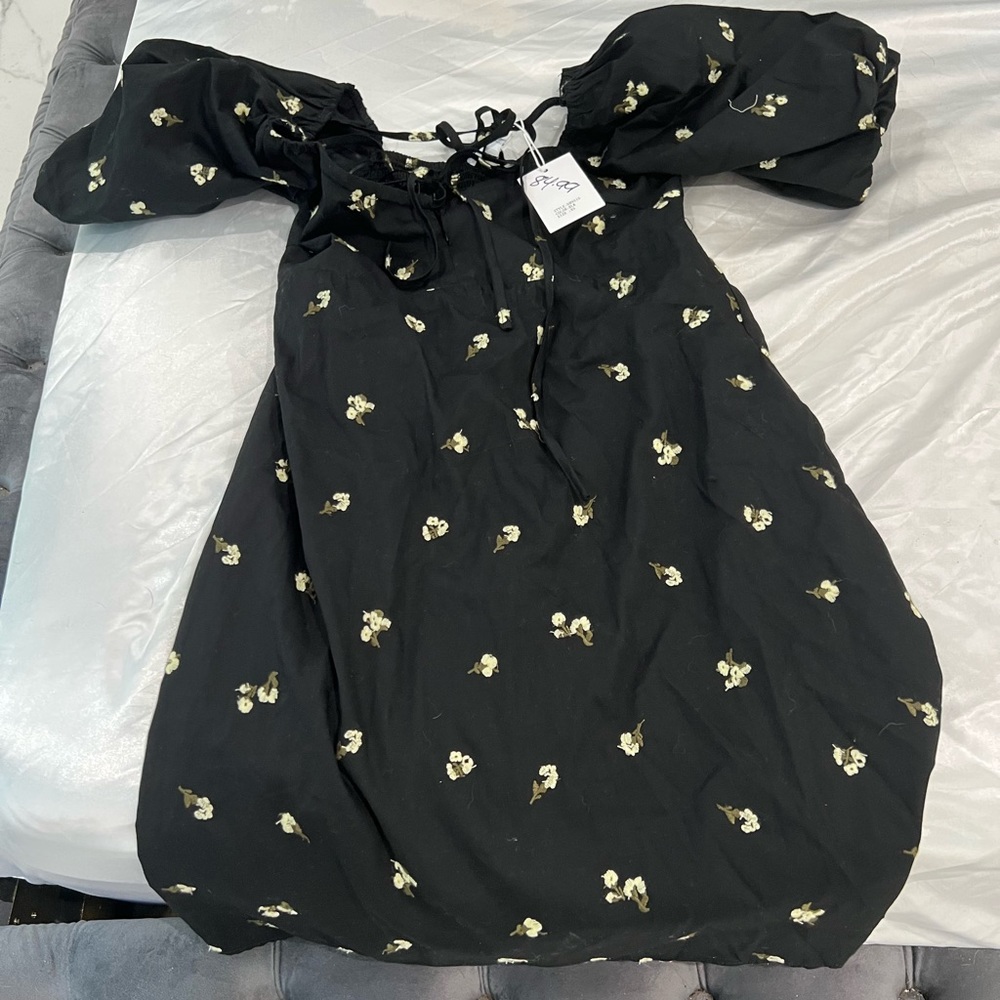boutique dress - new with tags and never worn